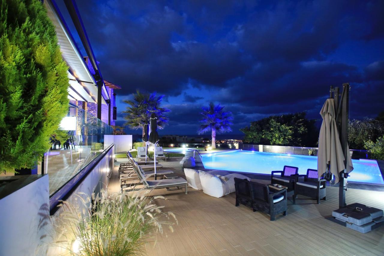 Orama Luxury Villa 4 Bedrooms With Private Pool خيرسونِسوس المظهر الخارجي الصورة