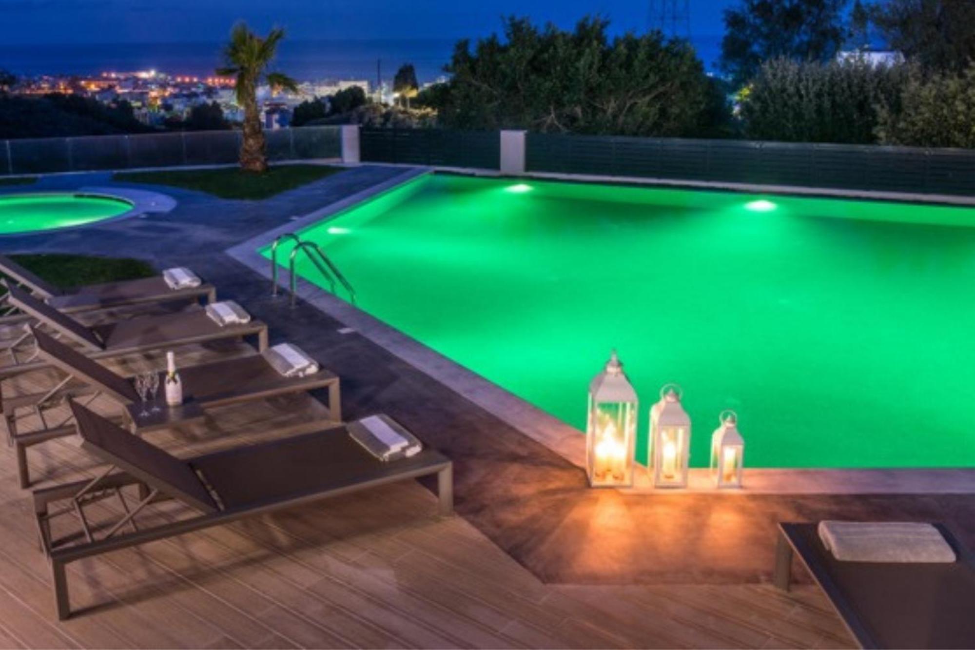Orama Luxury Villa 4 Bedrooms With Private Pool خيرسونِسوس المظهر الخارجي الصورة